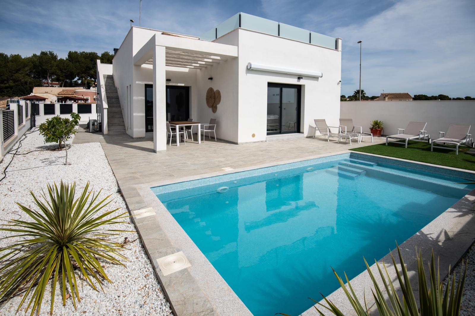 Villa en Venta en Pilar de la Horadada
