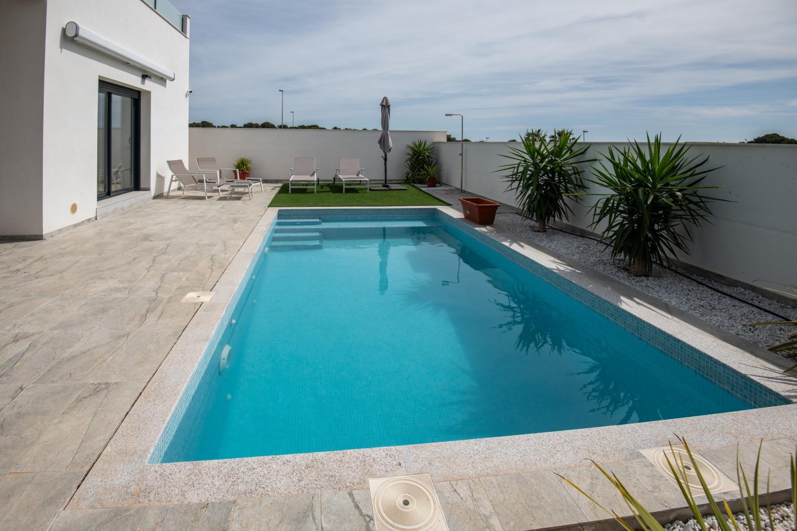 Villa en Venta en Pilar de la Horadada