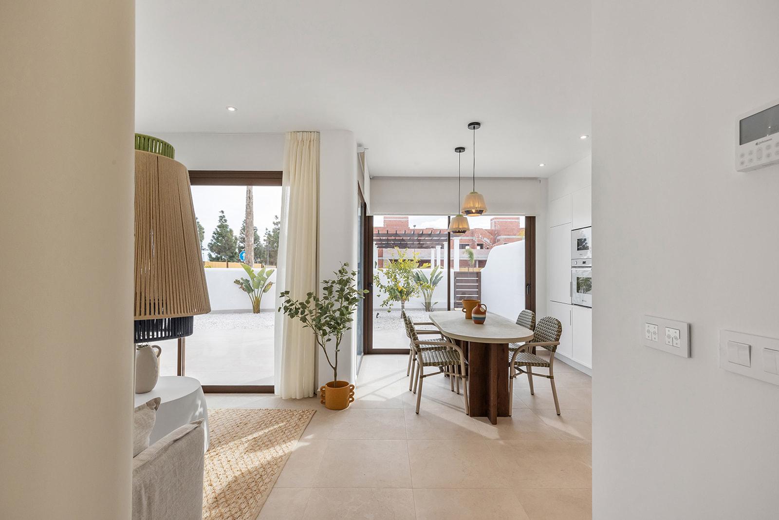 Bungalow for Sale in Los Alcázares