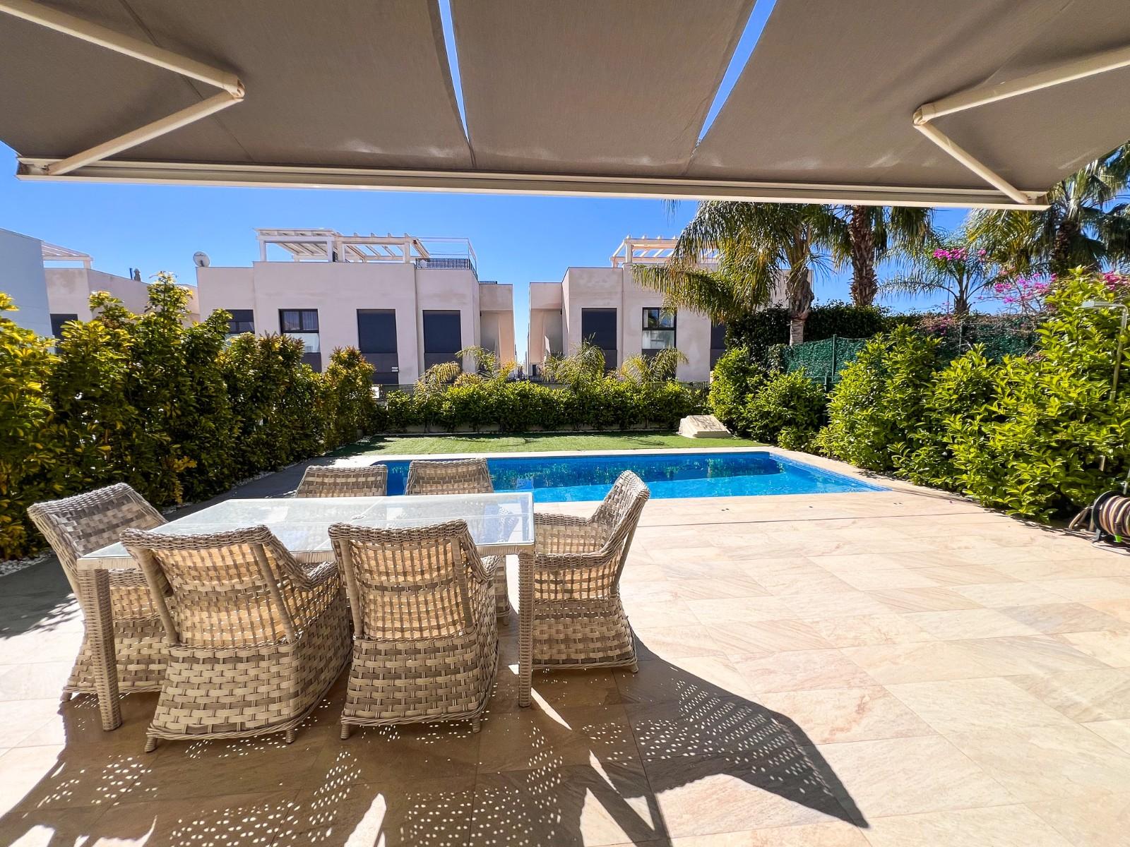 Villa en Venta en Rojales