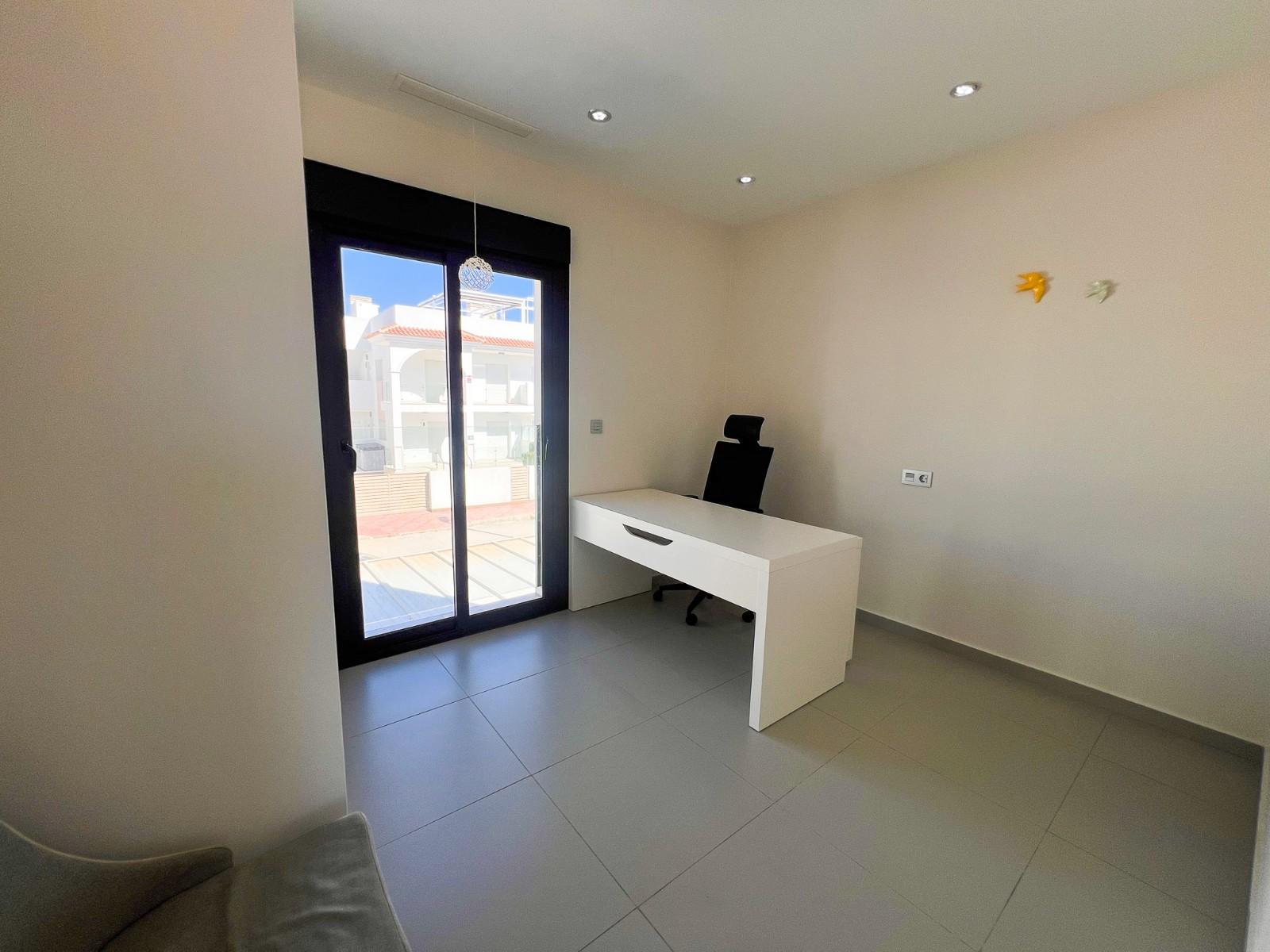 Villa en Venta en Rojales