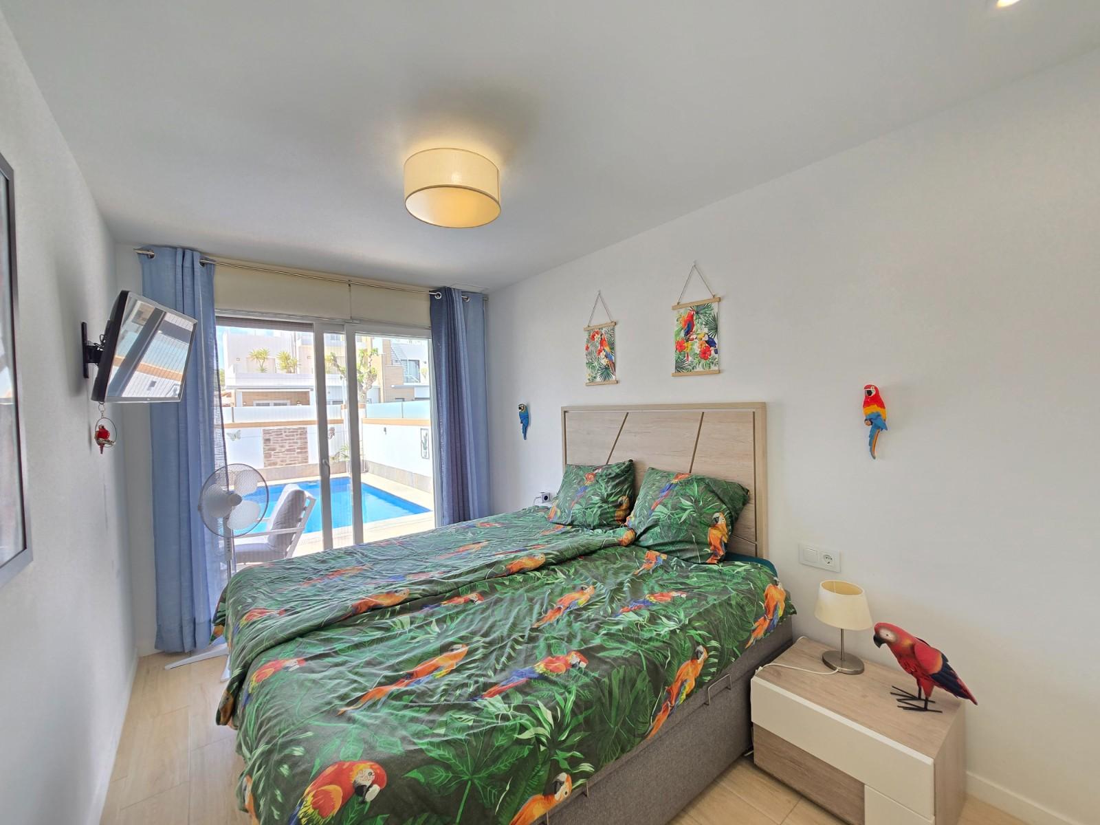 Villa en Venta en Pilar de la Horadada