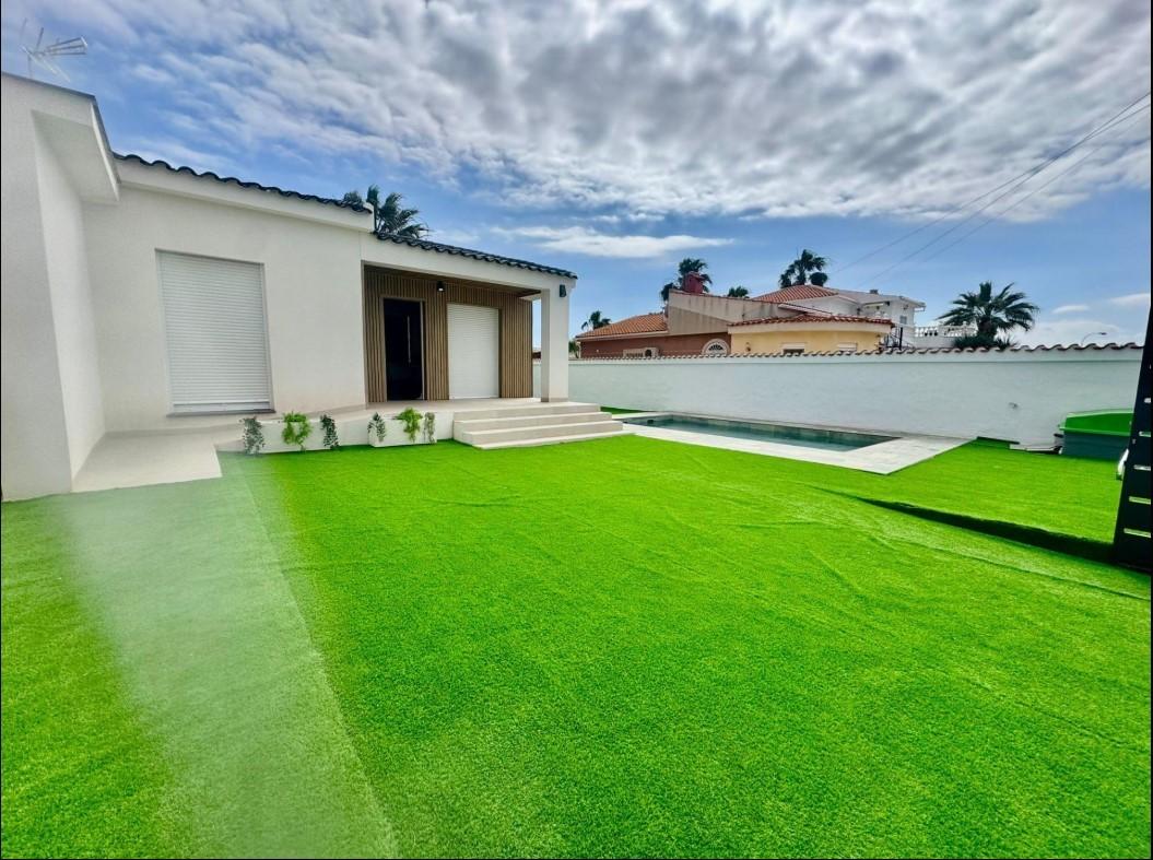 Villa en Venta en Torrevieja