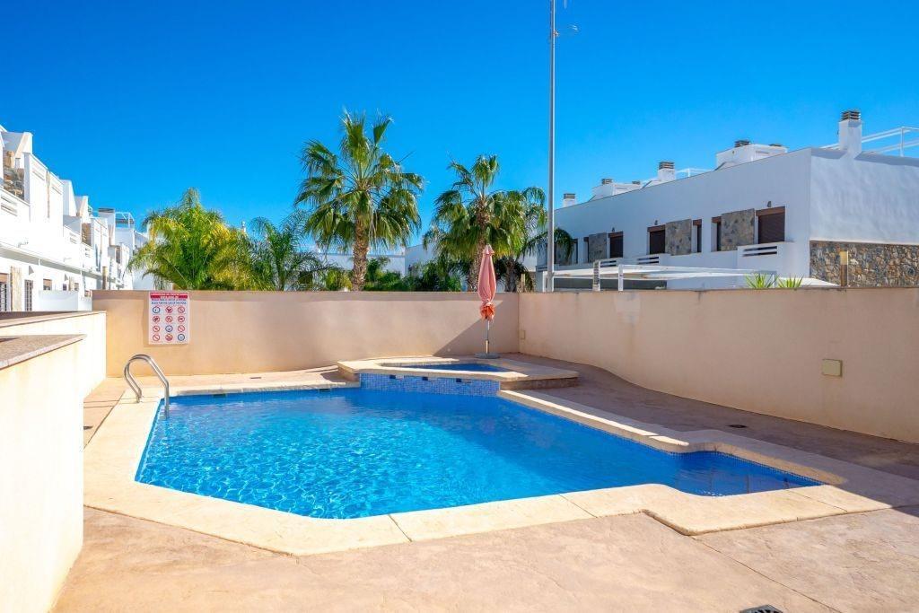 Ático en Venta en Pilar de la Horadada