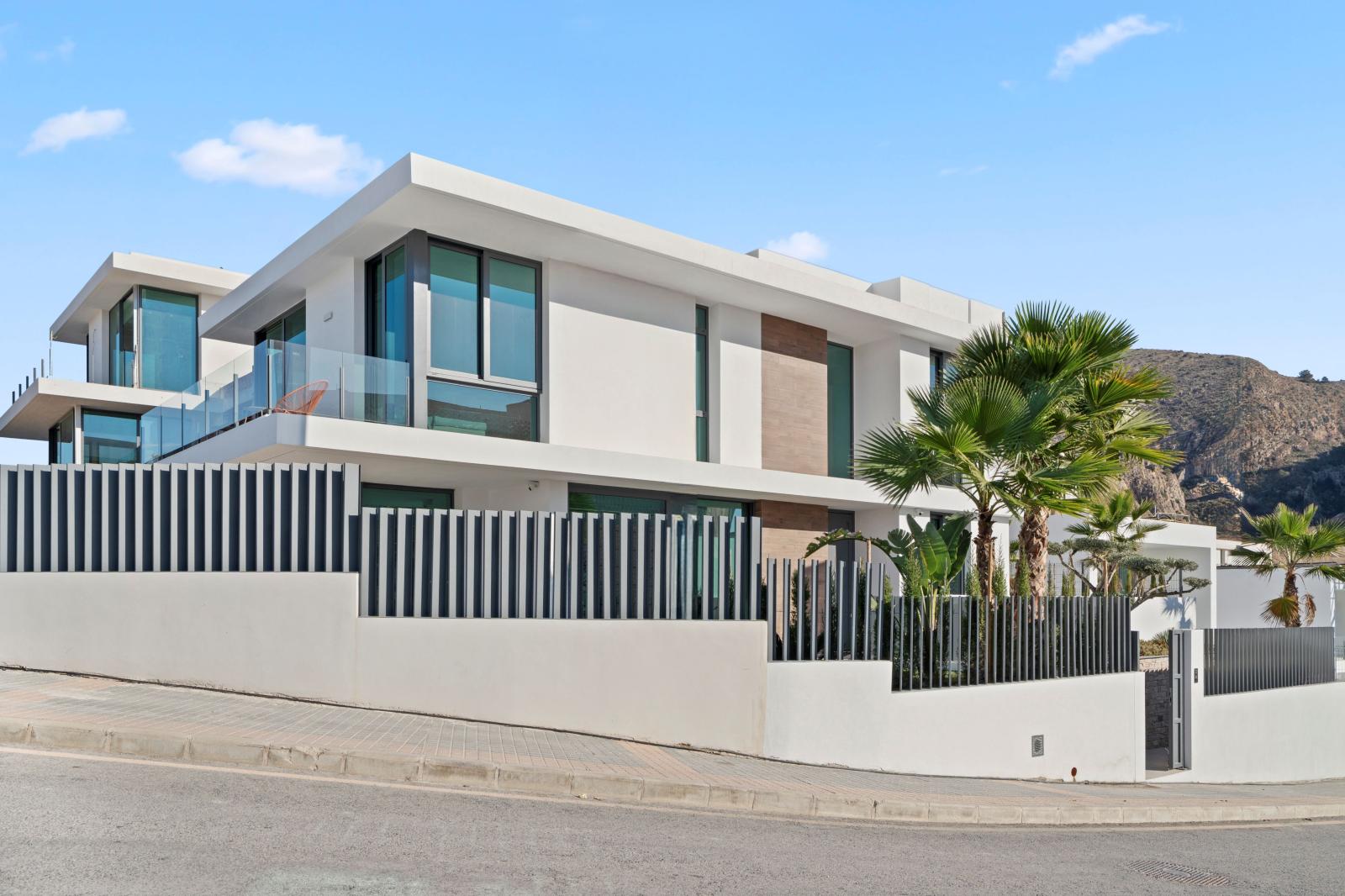 Villa for Sale in Benidorm