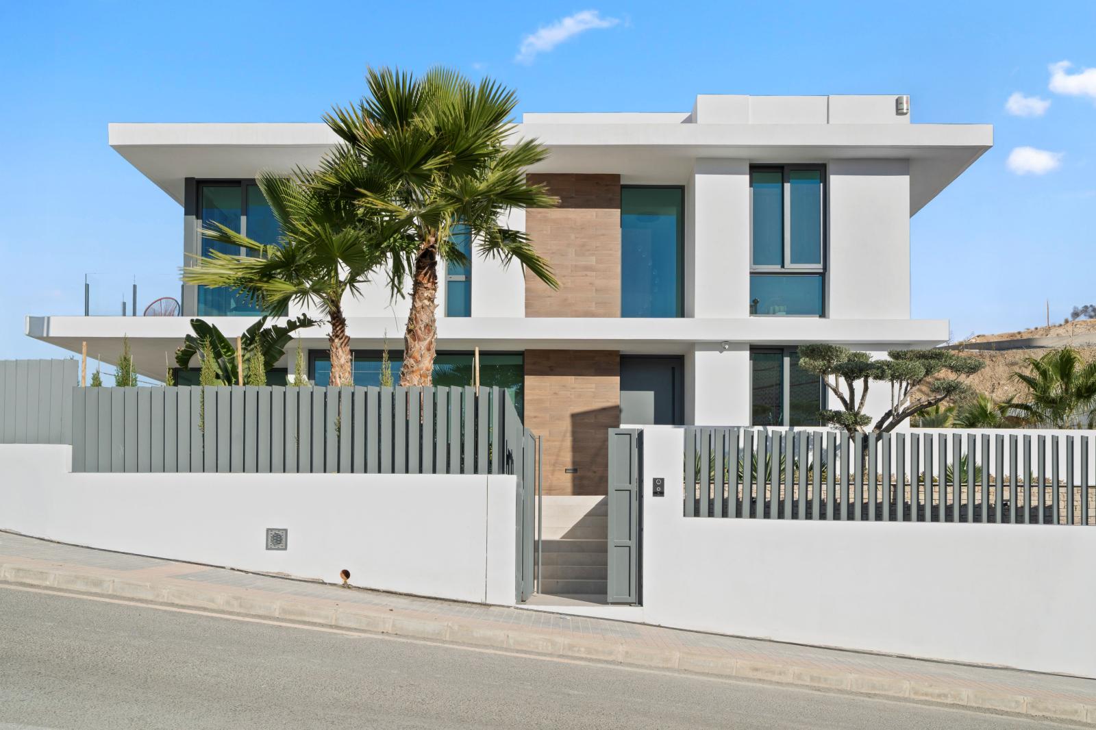 Villa for Sale in Benidorm