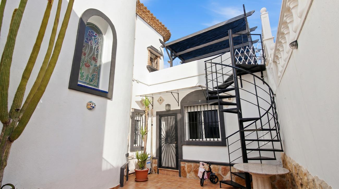 Villa en Venta en Rojales