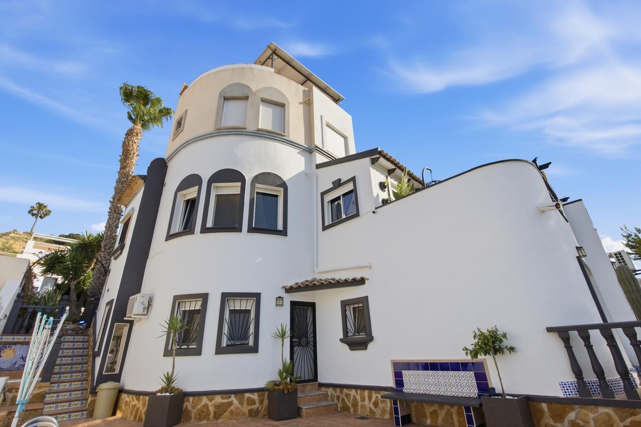Villa en Venta en Rojales