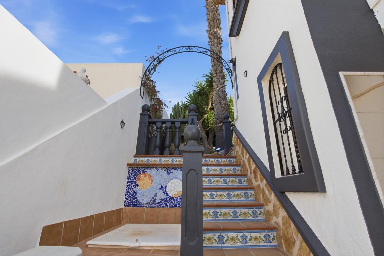 Villa en Venta en Rojales
