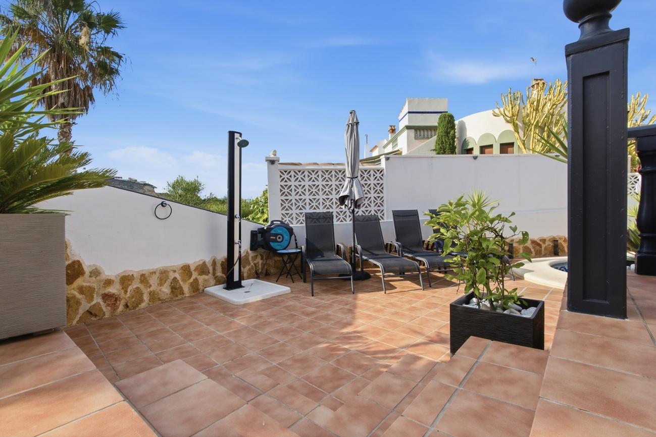 Villa en Venta en Rojales