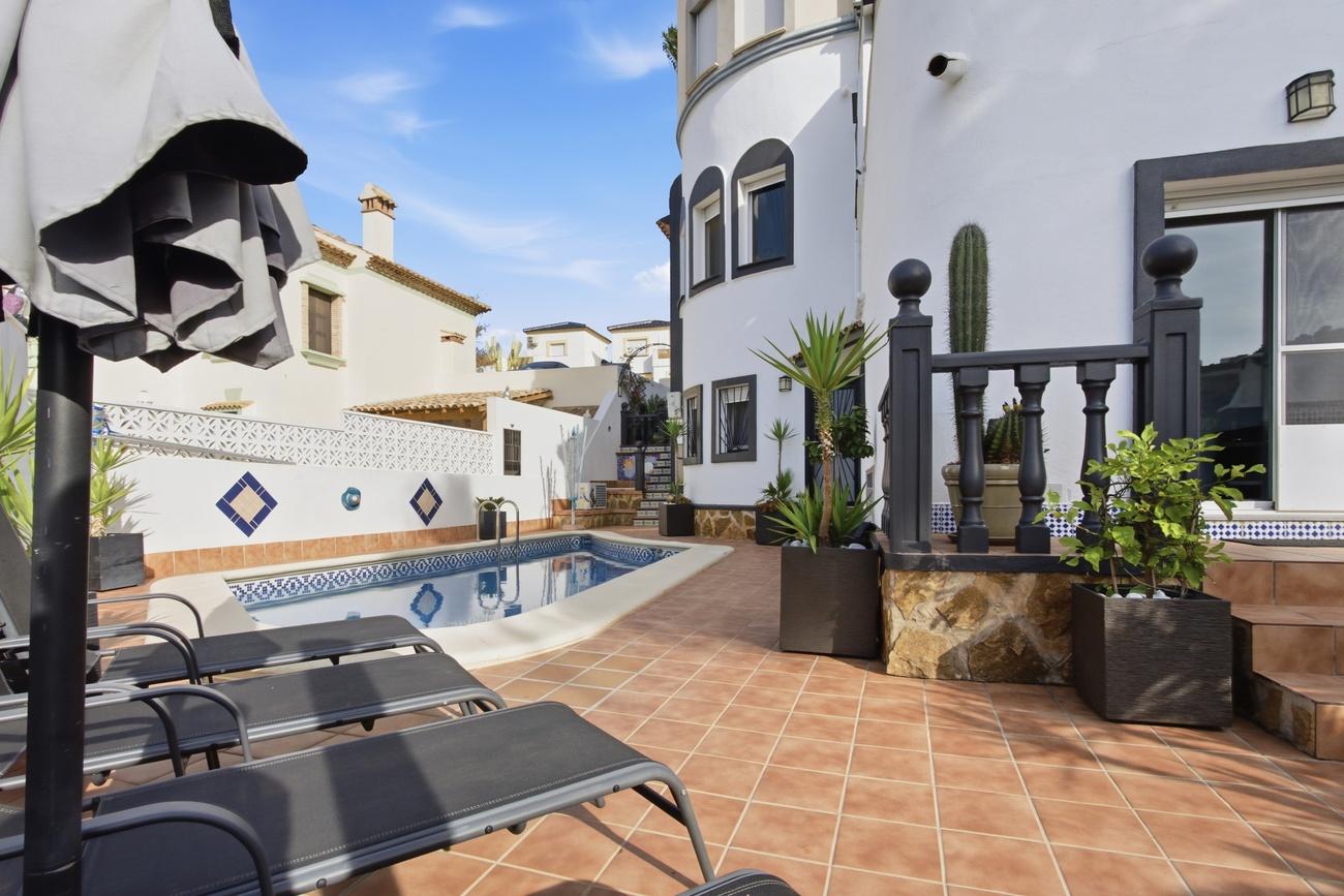 Villa en Venta en Rojales
