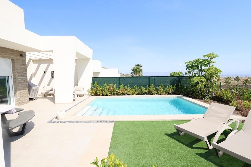Villa en Venta en Algorfa
