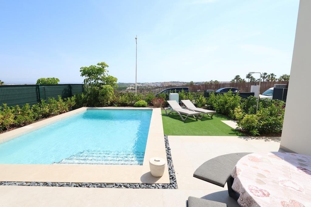 Villa en Venta en Algorfa