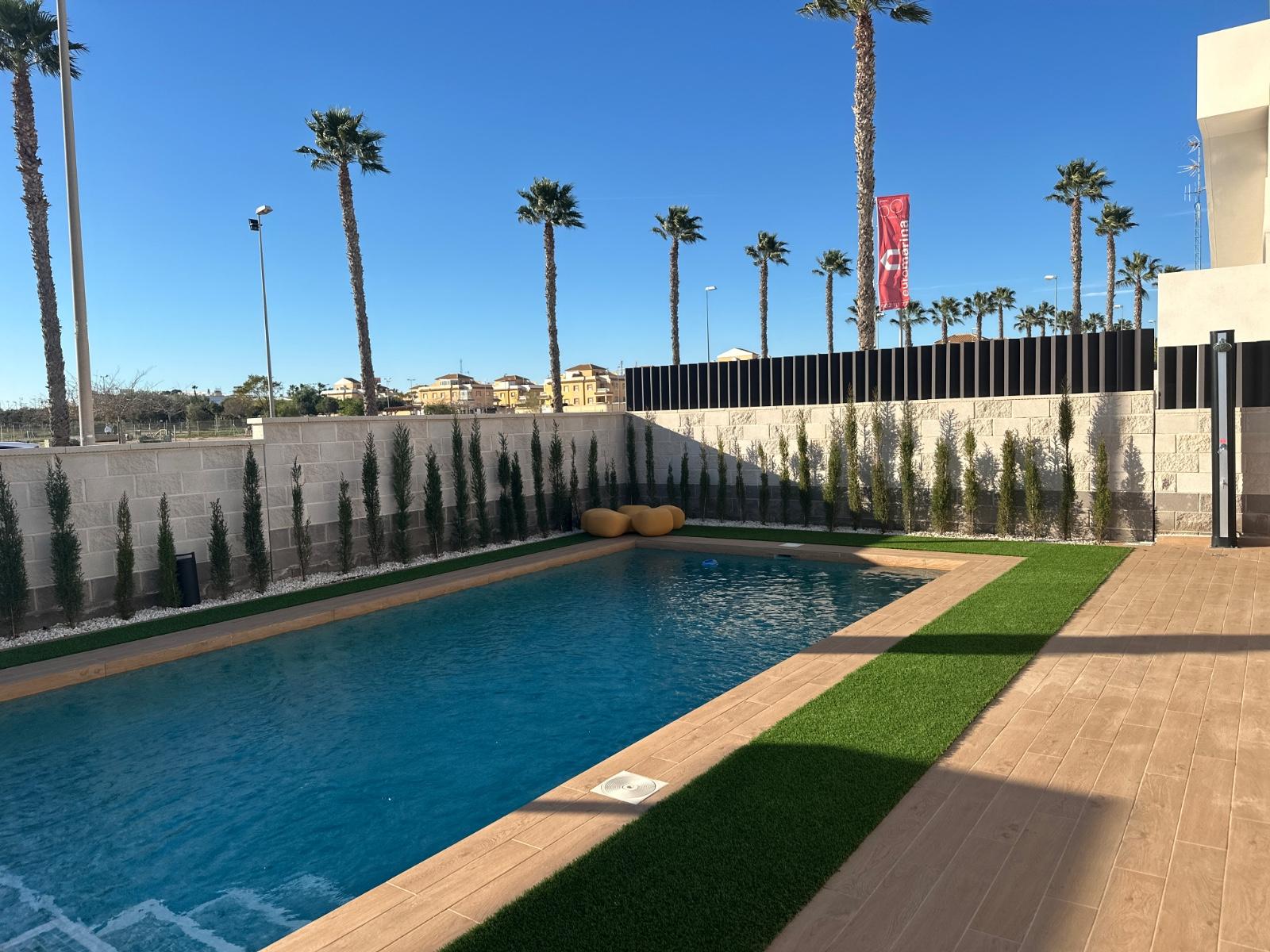 Villa for Sale in Rojales