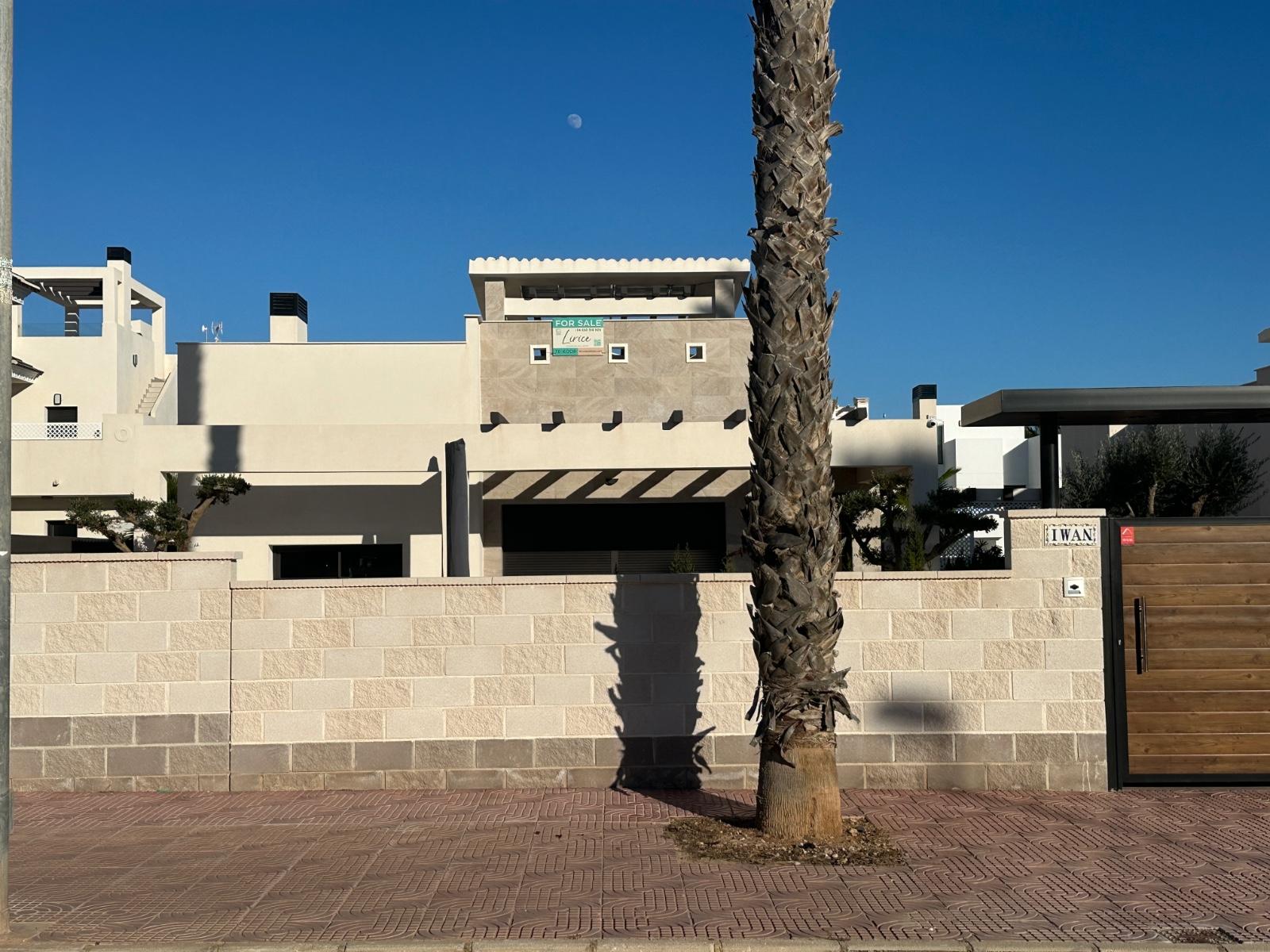 Villa for Sale in Rojales