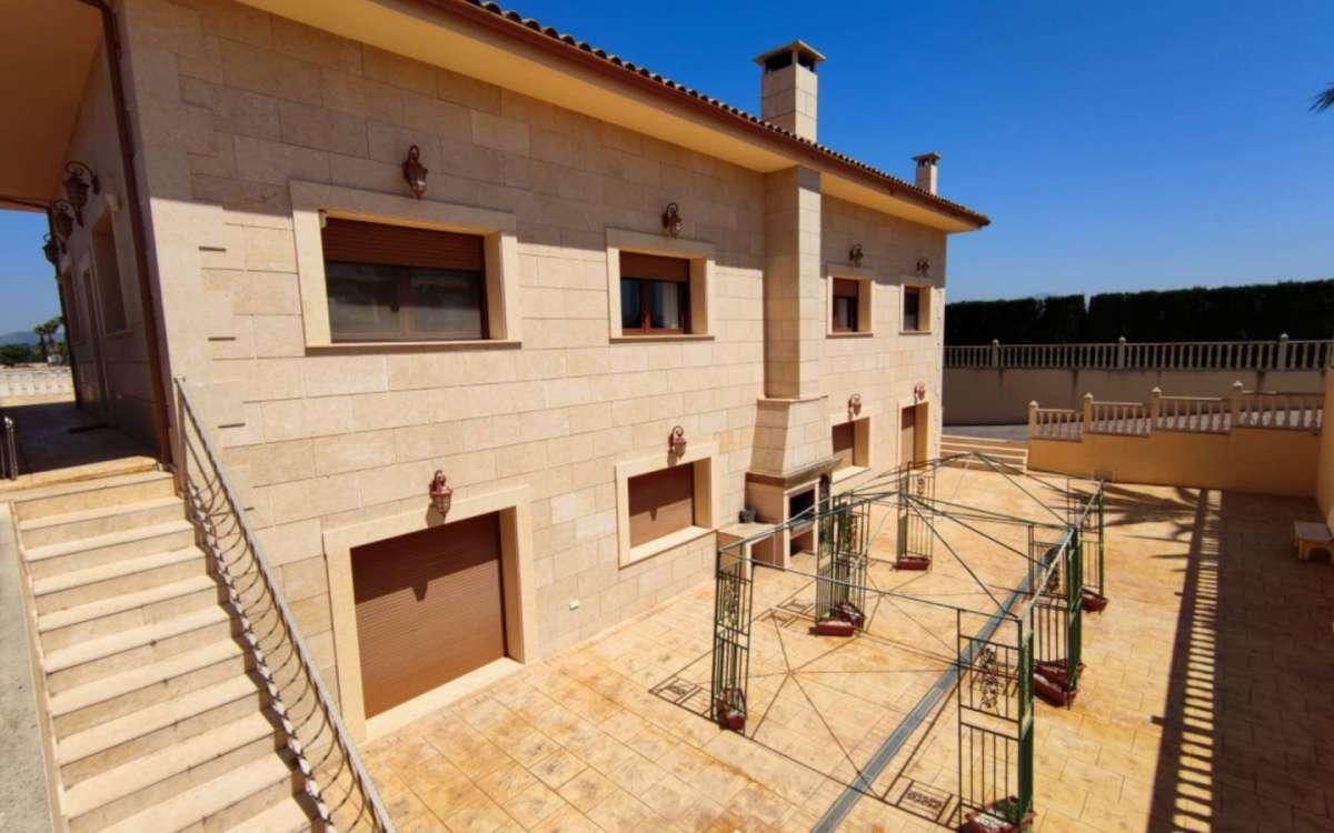 Villa en Venta en Aspe