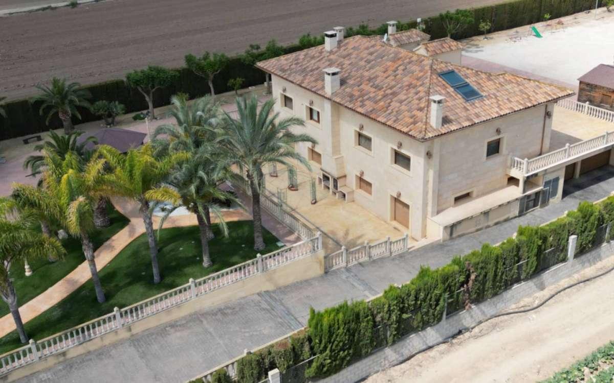 Villa en Venta en Aspe