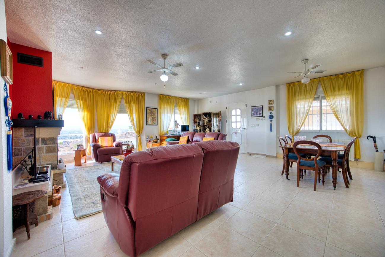 Villa en Venta en Rojales