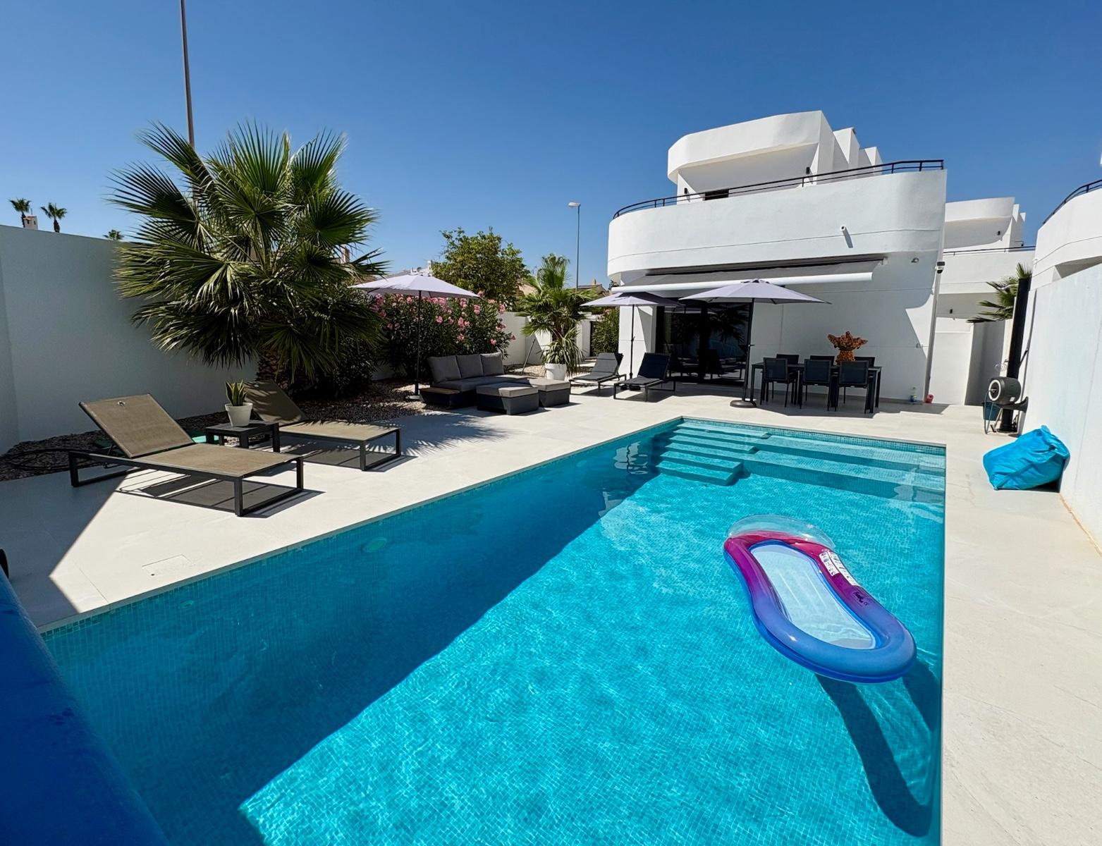 Villa en Venta en Rojales