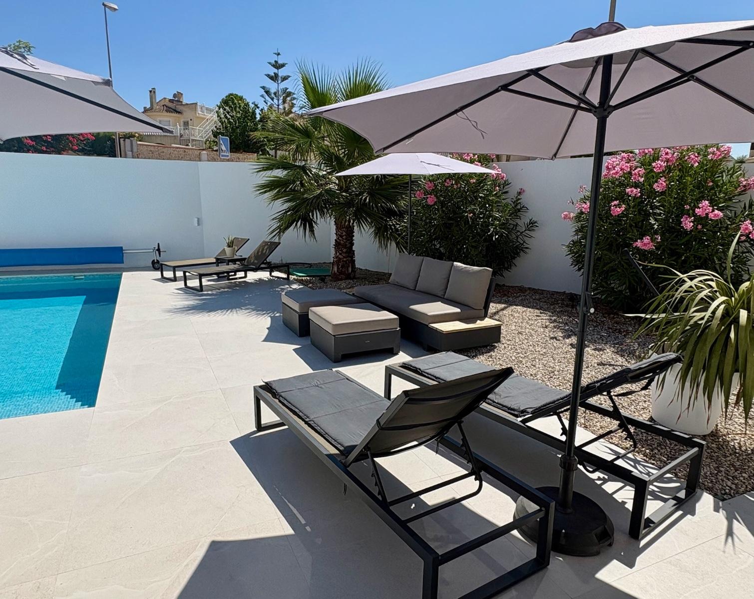 Villa en Venta en Rojales