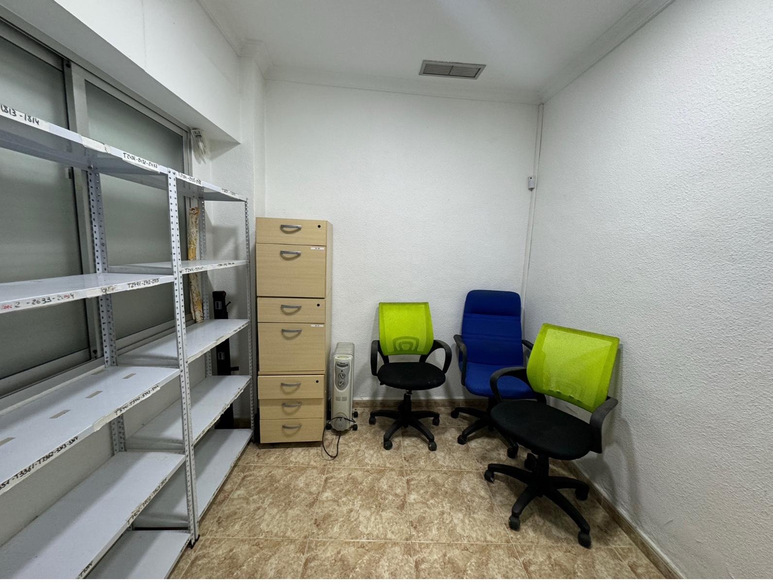 Premise for Sale in Guardamar del Segura