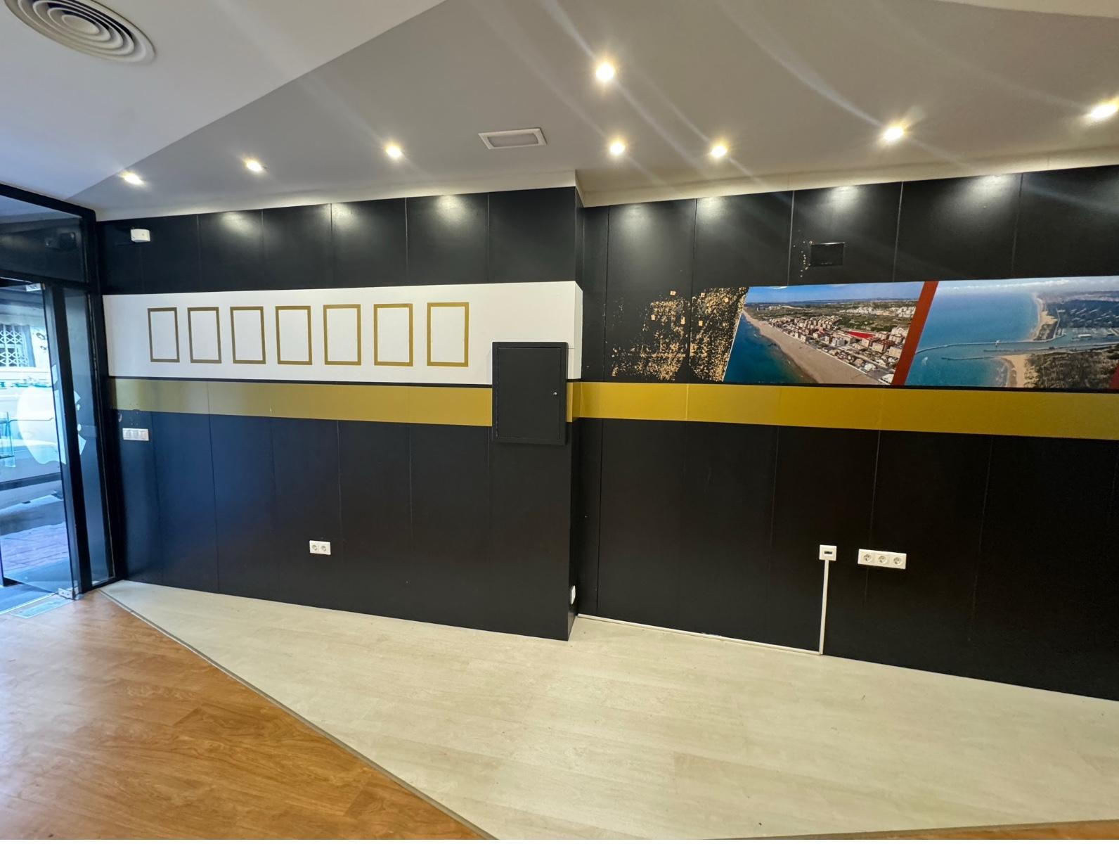 Premise for Sale in Guardamar del Segura