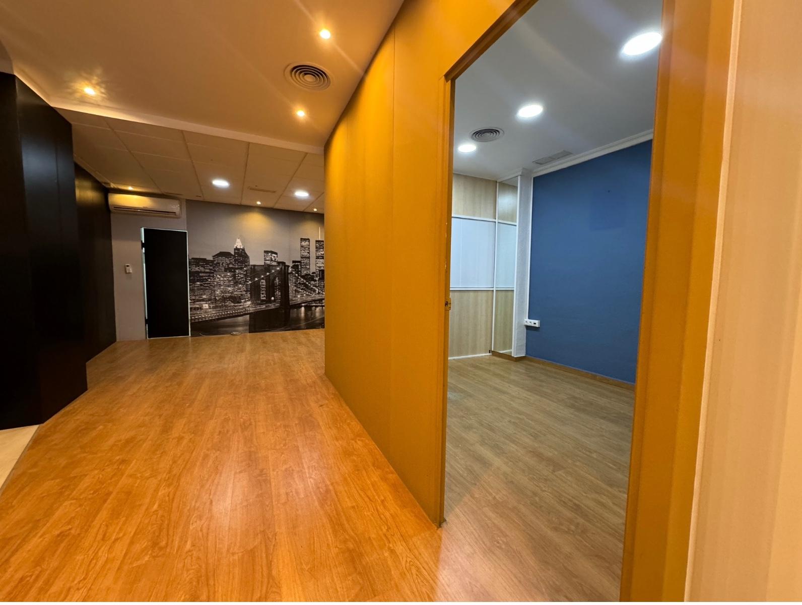 Premise for Sale in Guardamar del Segura