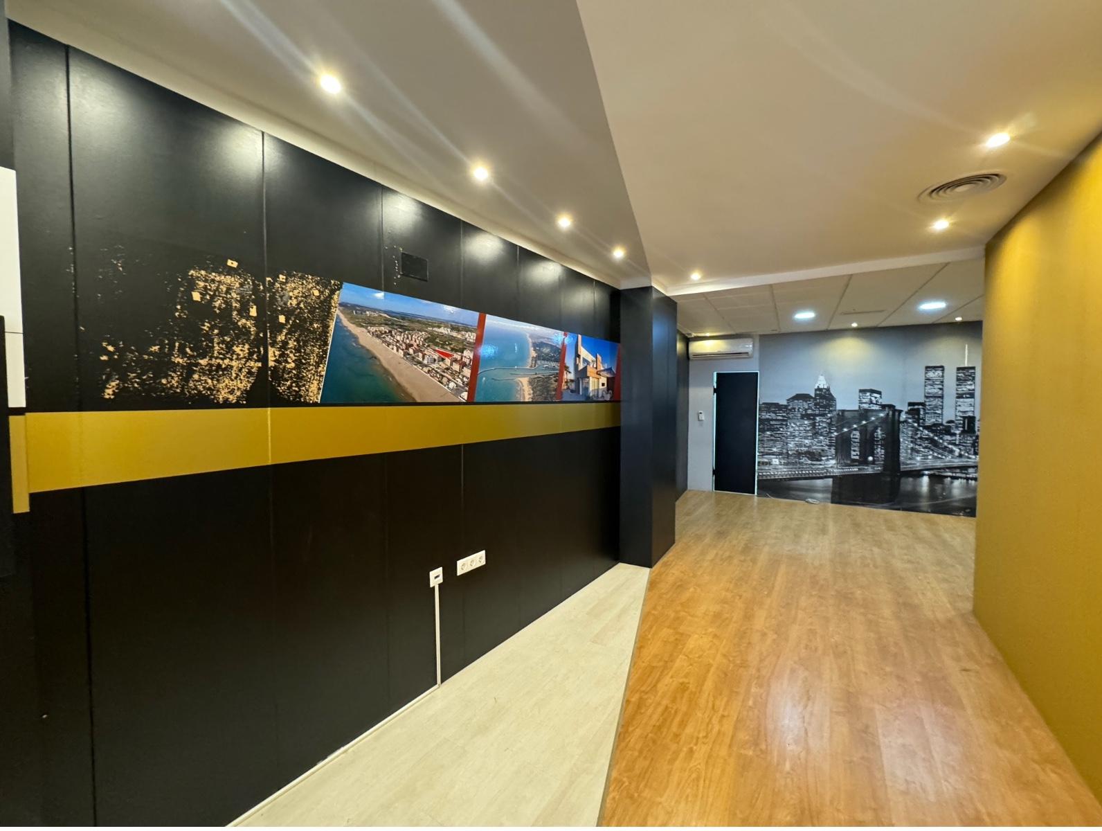 Premise for Sale in Guardamar del Segura