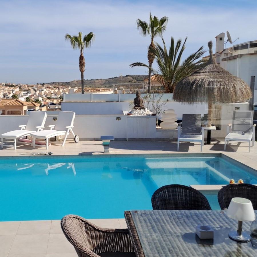 Villa en Venta en Rojales