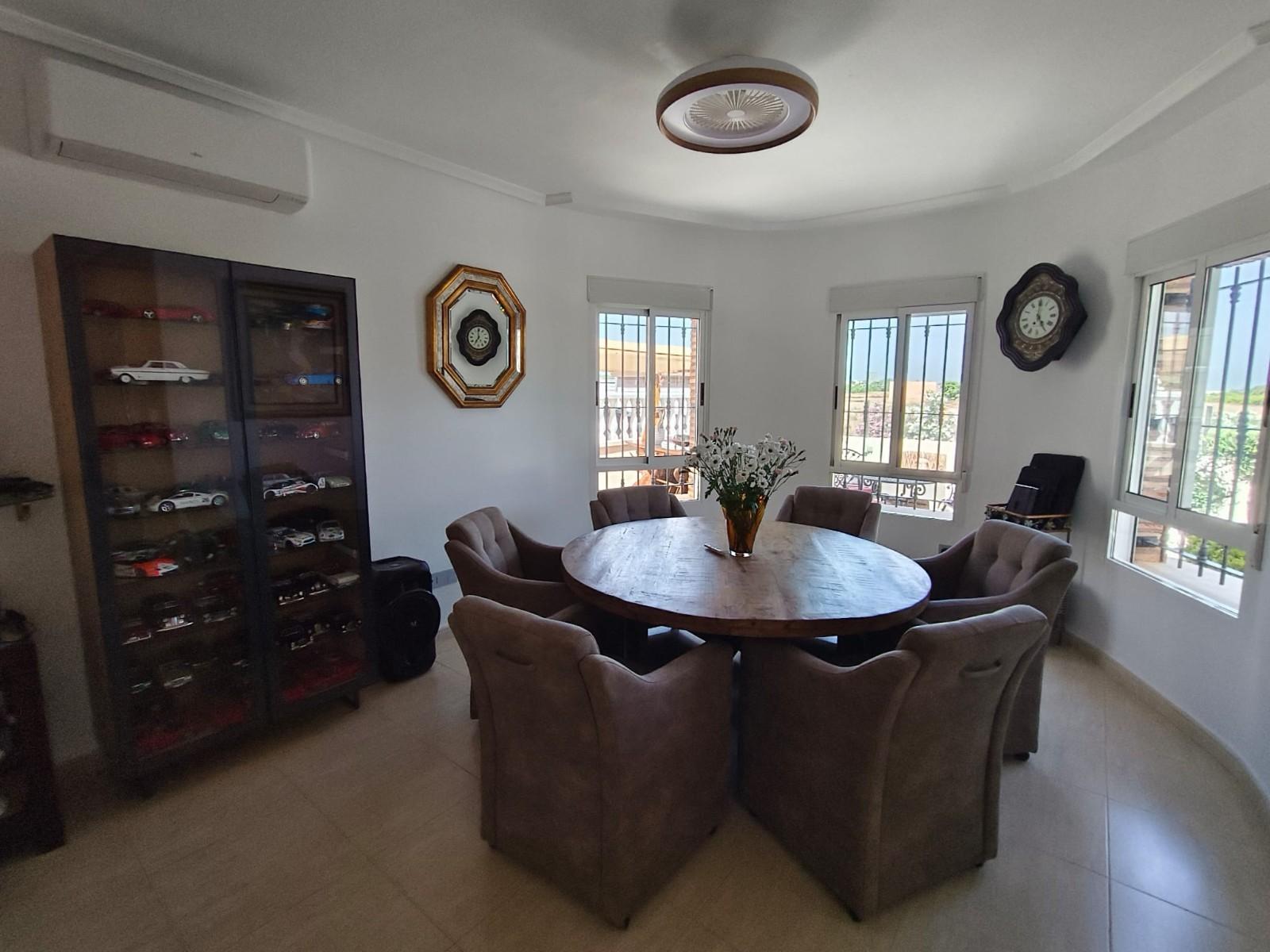 Villa for Sale in Guardamar del Segura