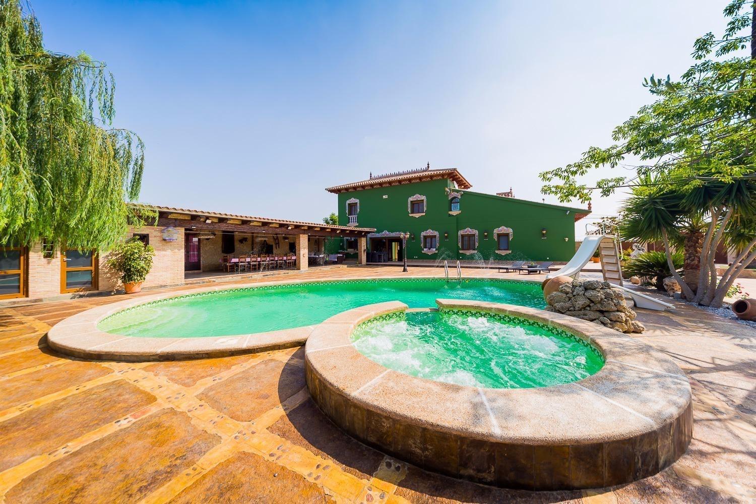 Finca en Venta en Almoradí