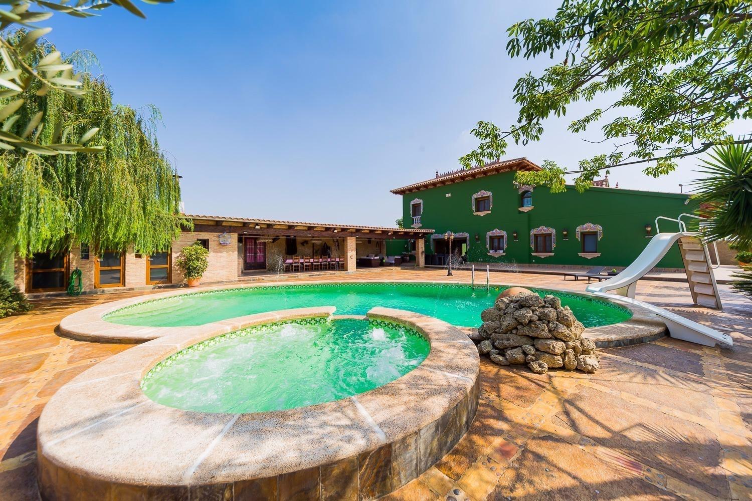 Finca en Venta en Almoradí