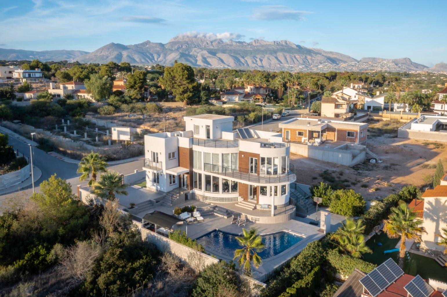 Villa en Venta en Alfaz del Pi