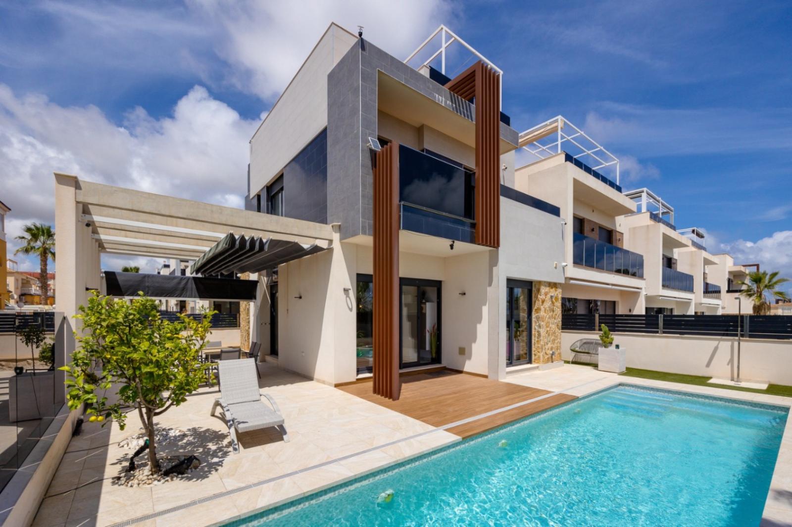 Villa en Venta en Orihuela