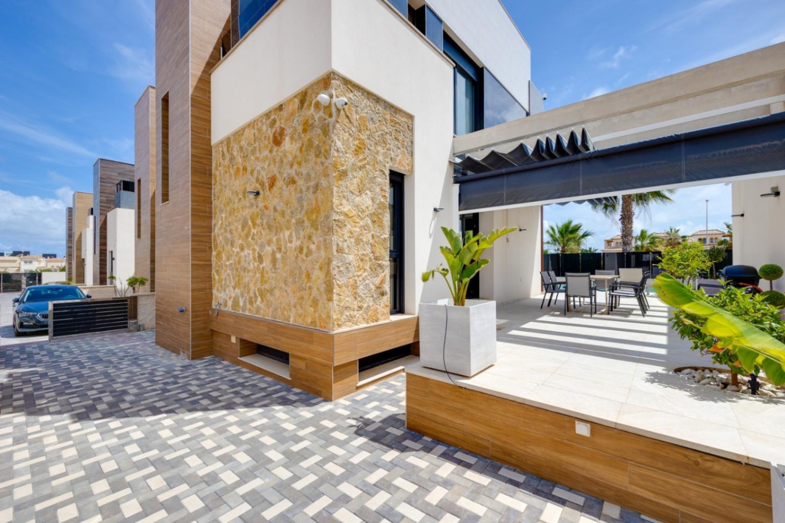Villa en Venta en Orihuela