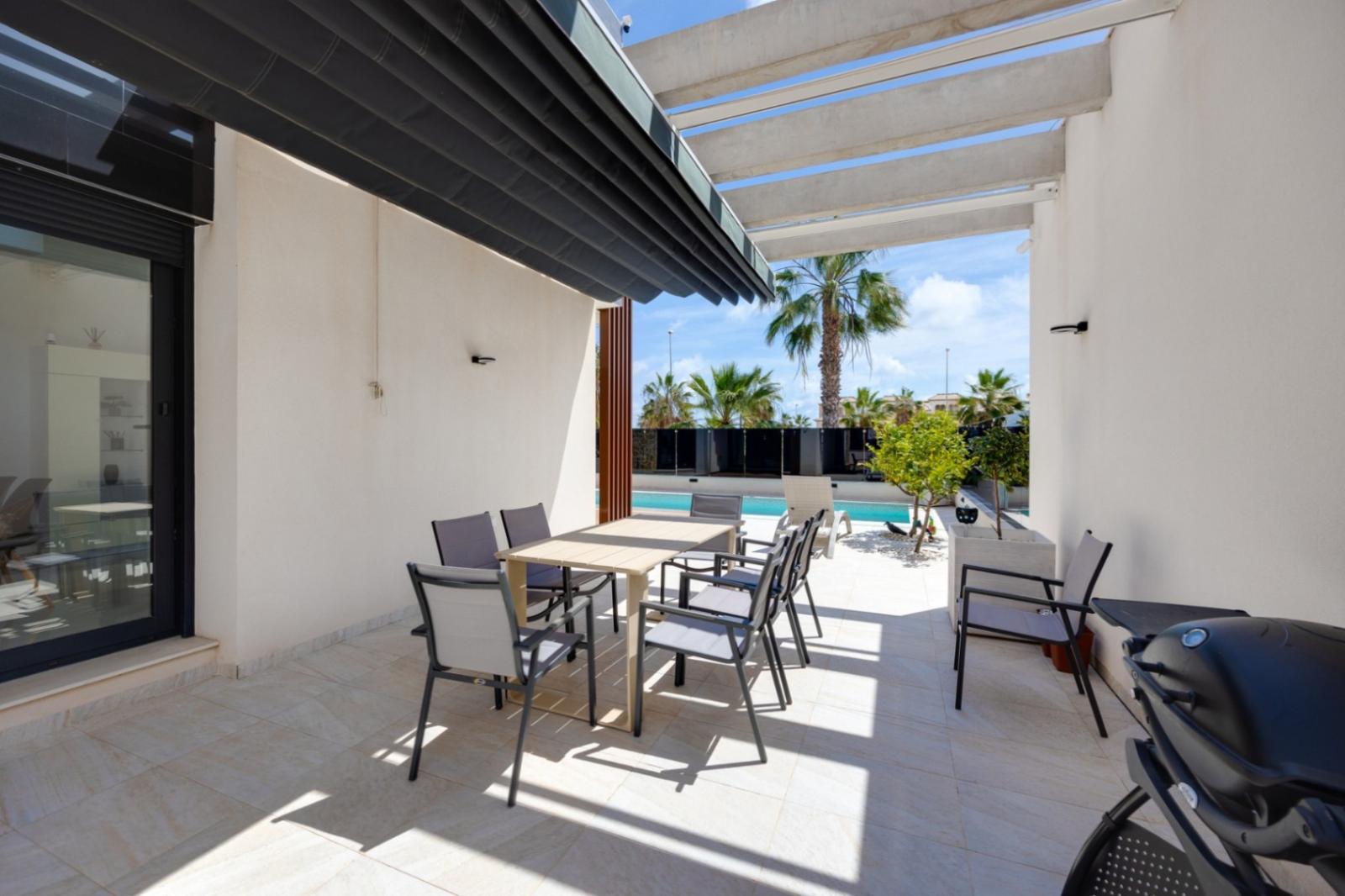 Villa en Venta en Orihuela