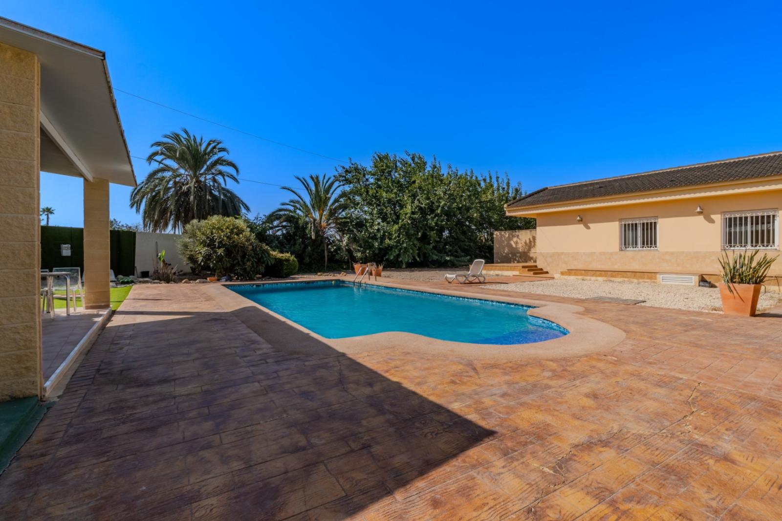 Finca en Venta en Almoradí