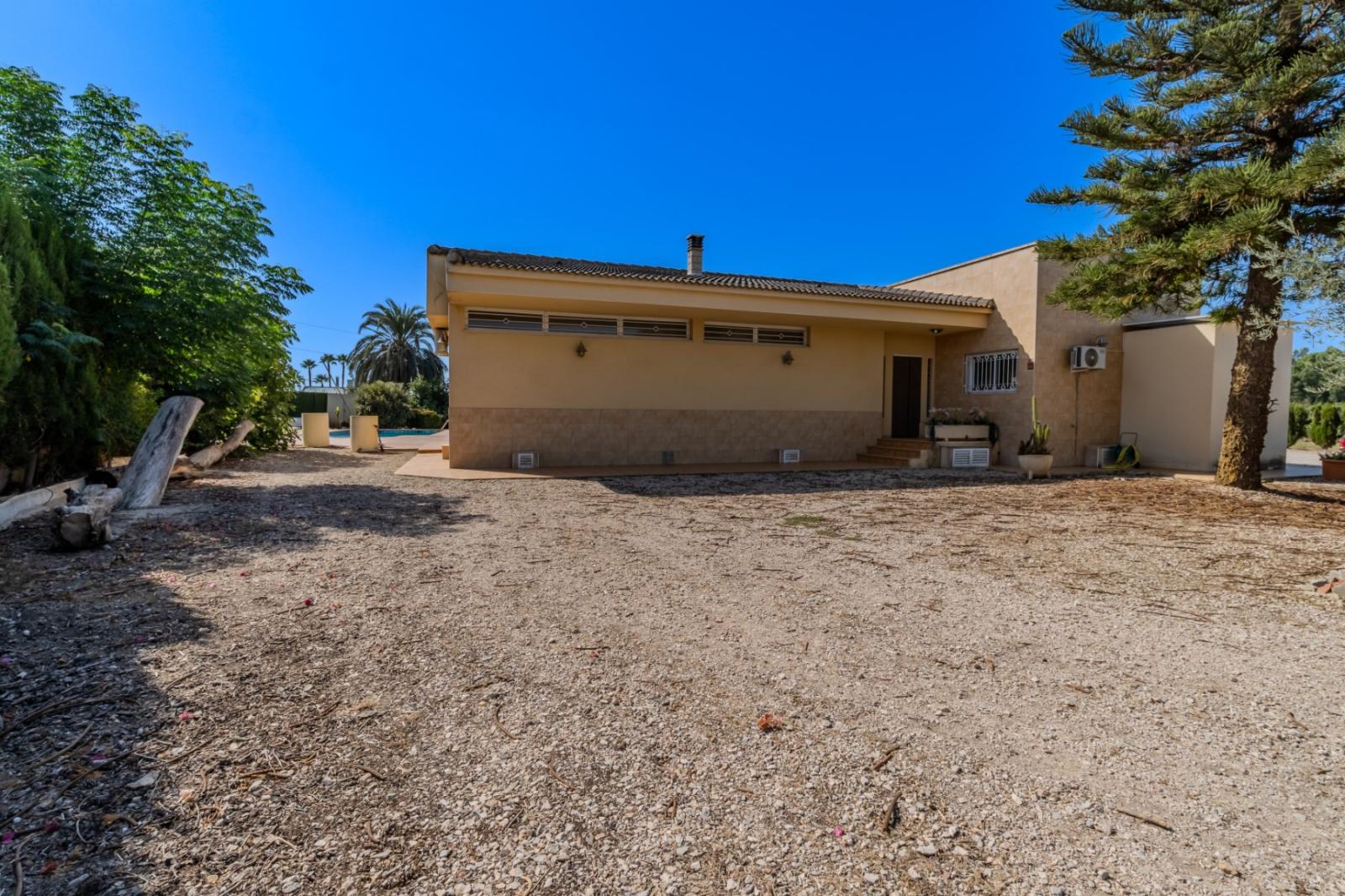 Finca en Venta en Almoradí