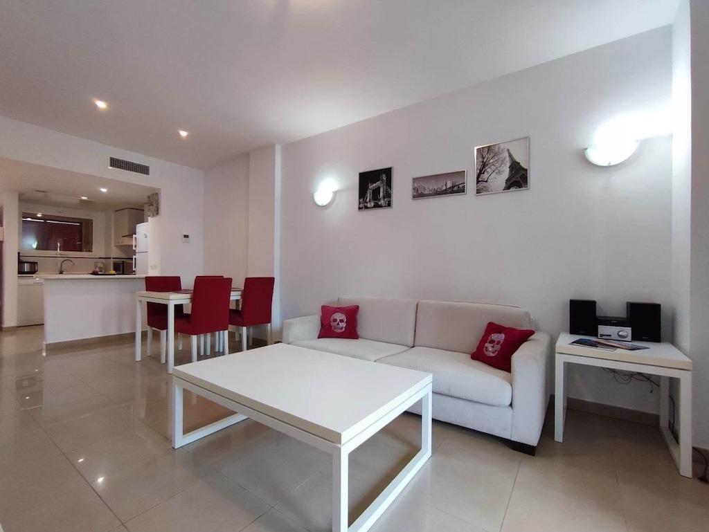 Garaje en Venta en Orihuela