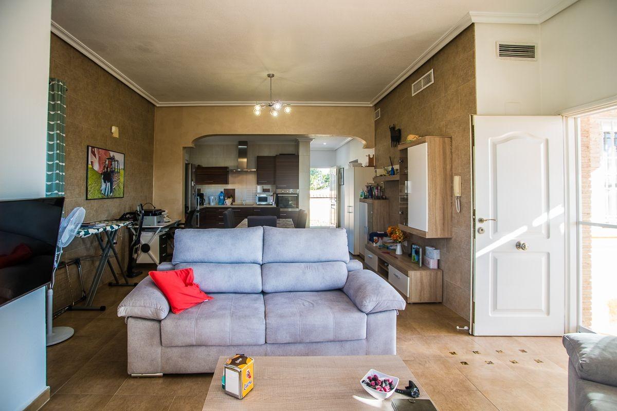 Villa en Venta en Catral