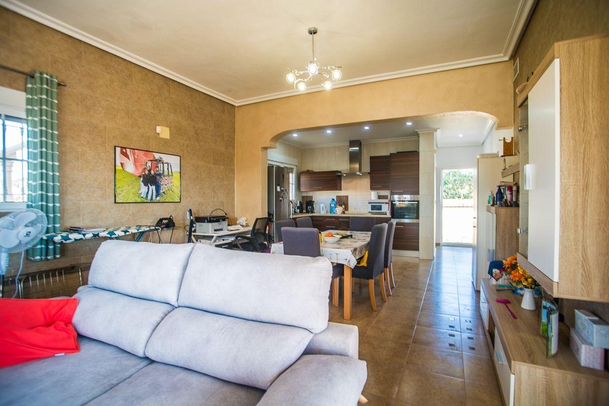Villa en Venta en Catral