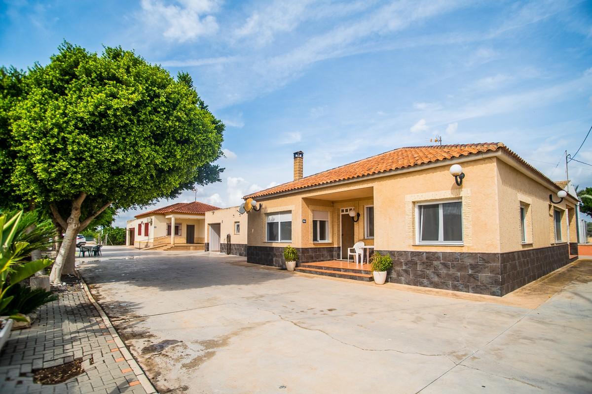 Villa en Venta en Orihuela