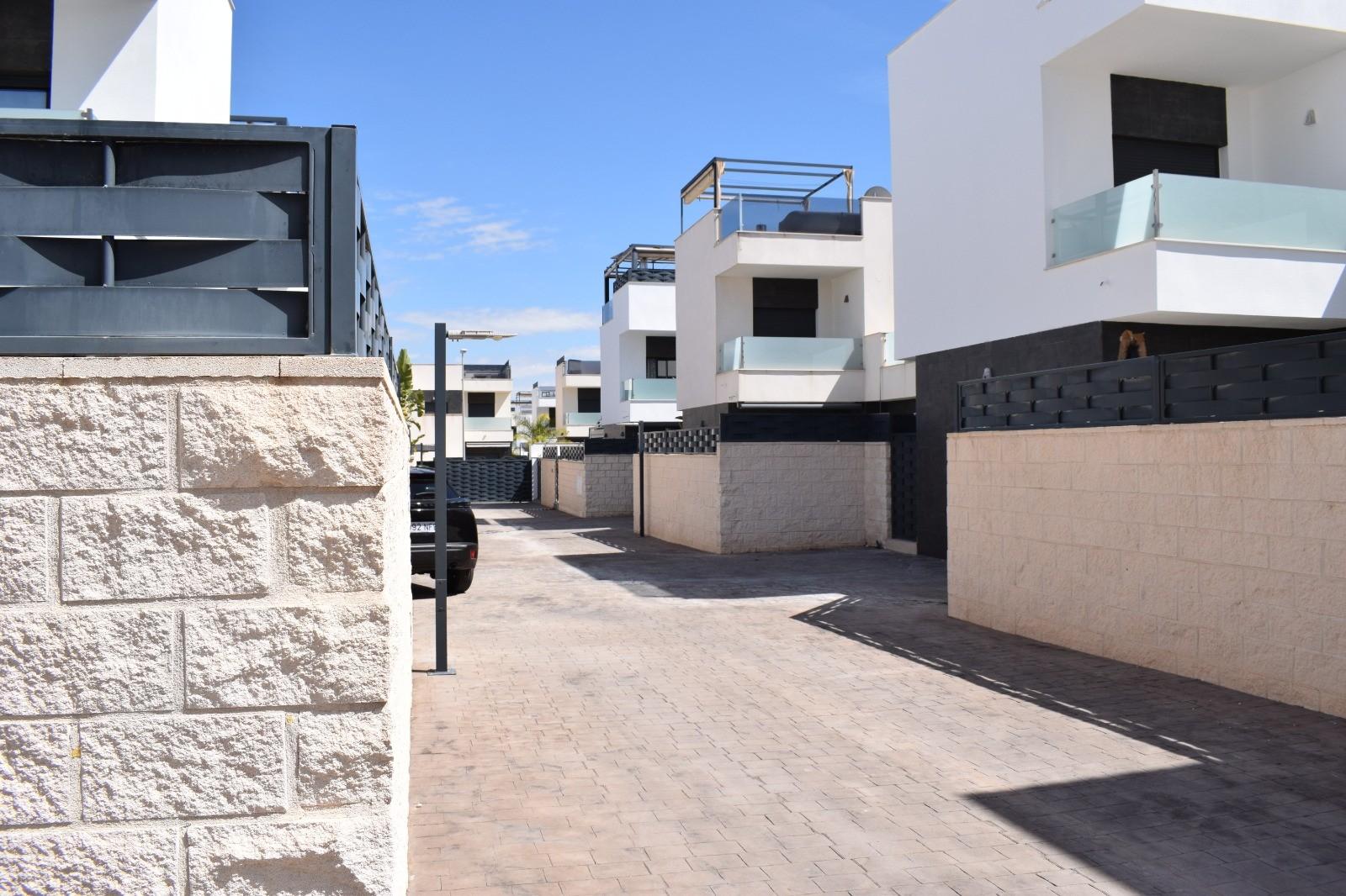 Villa en Venta en Benijófar