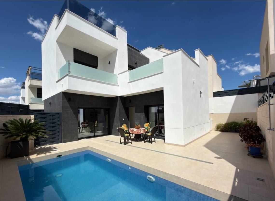 Villa en Venta en Benijófar