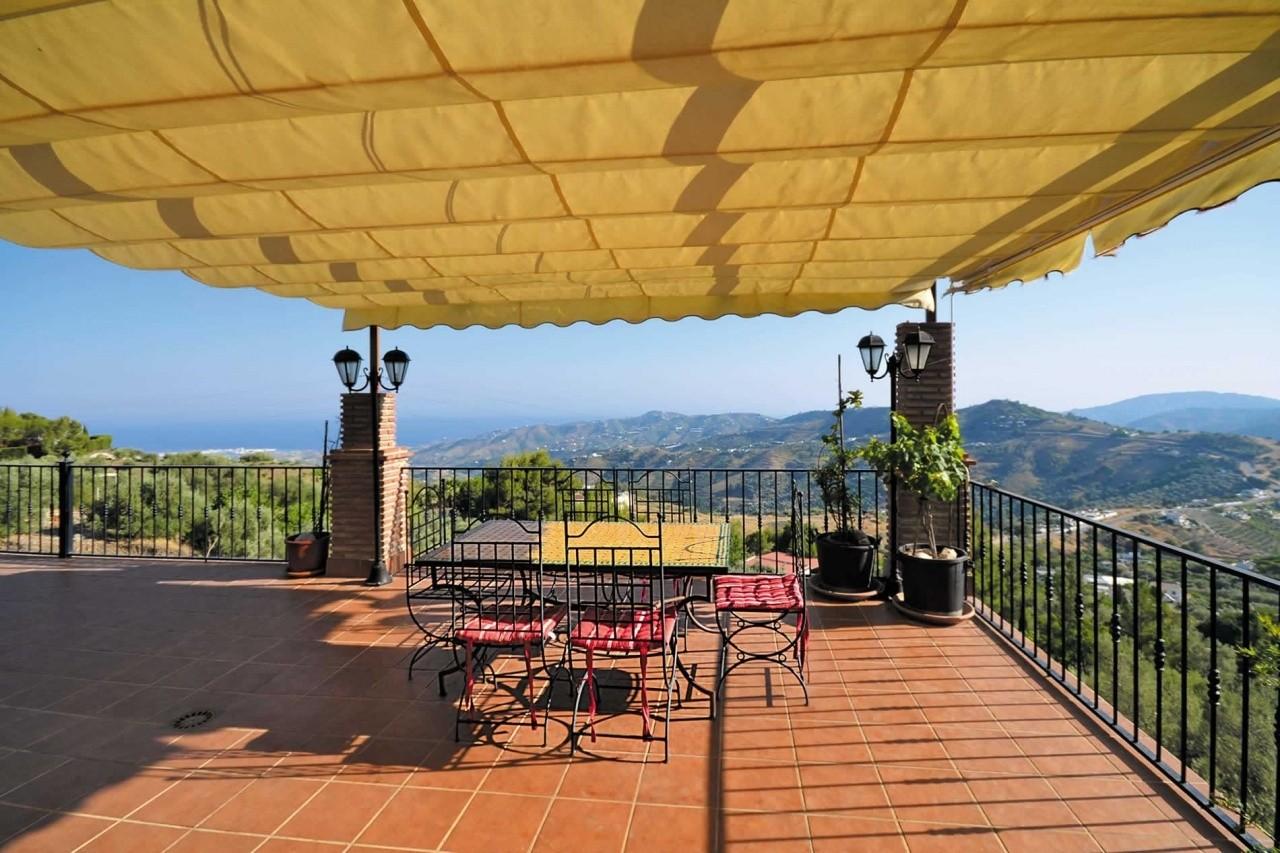 Villa for Sale in Frigiliana