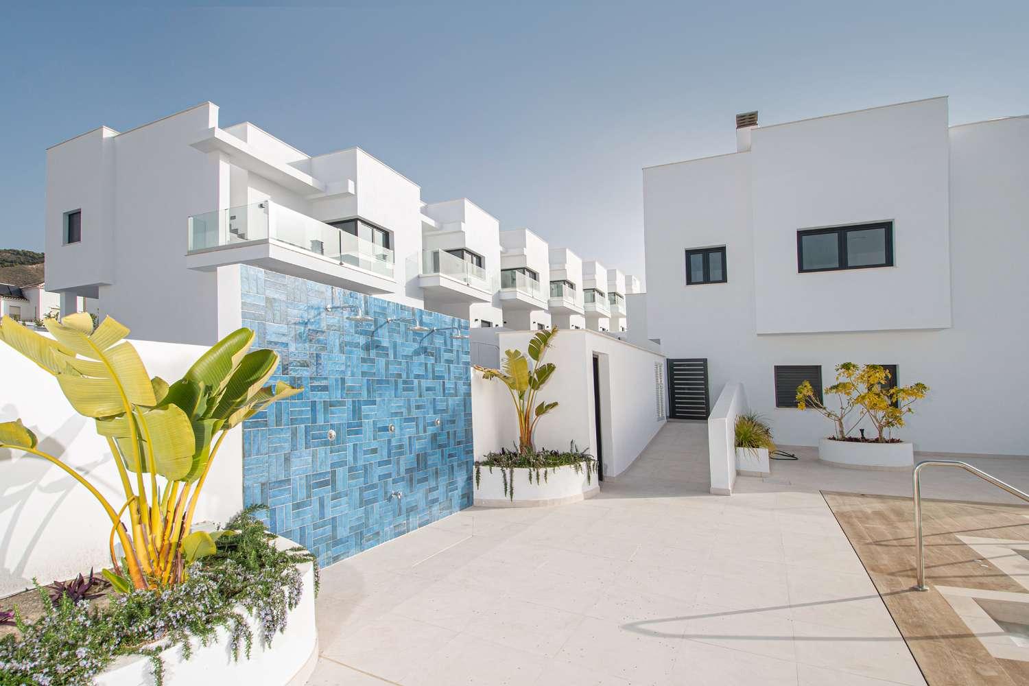 Adosado en Venta en Nerja