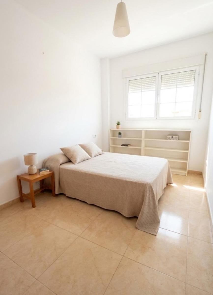 Flat for Rent in Roquetas de Mar