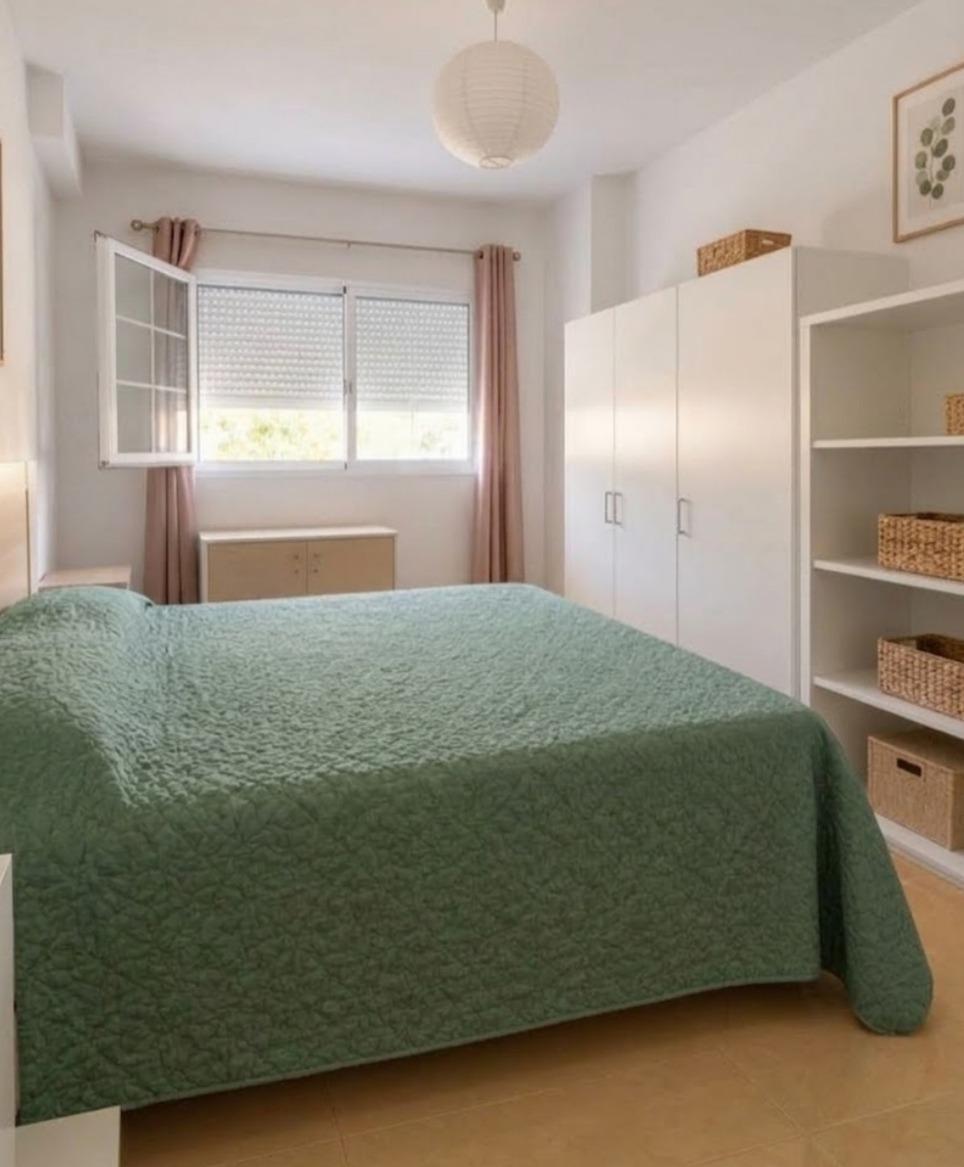 Flat for Rent in Roquetas de Mar