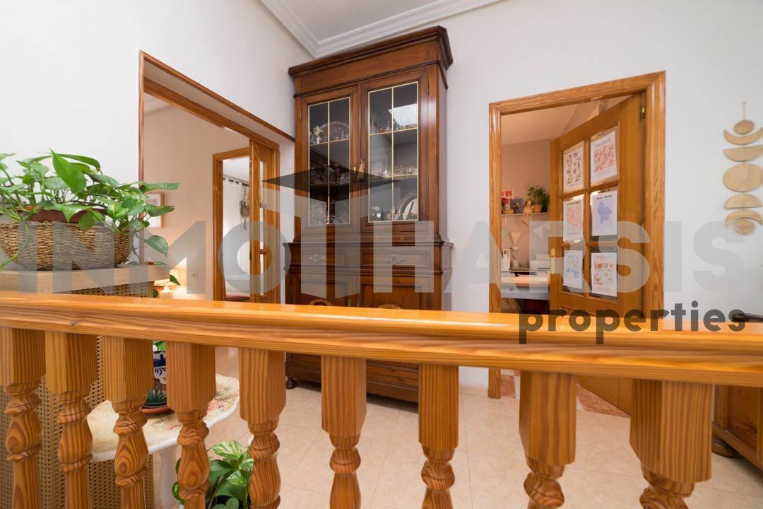Chalet for Sale in Almería