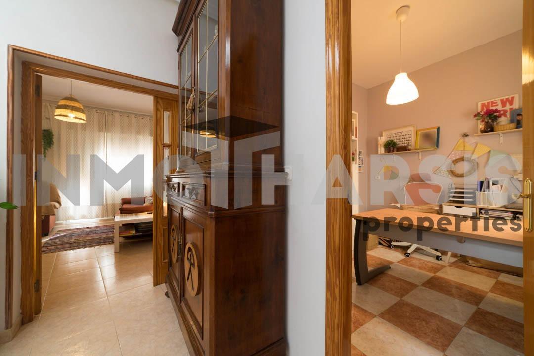 Chalet for Sale in Almería